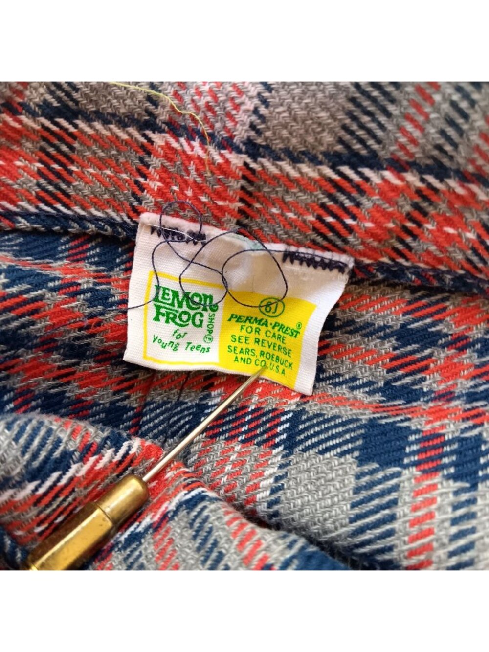 True Vintage Plaid Bellbottom Jeans 22x29 6J Lemon Frog High-Waisted Pants 70s S